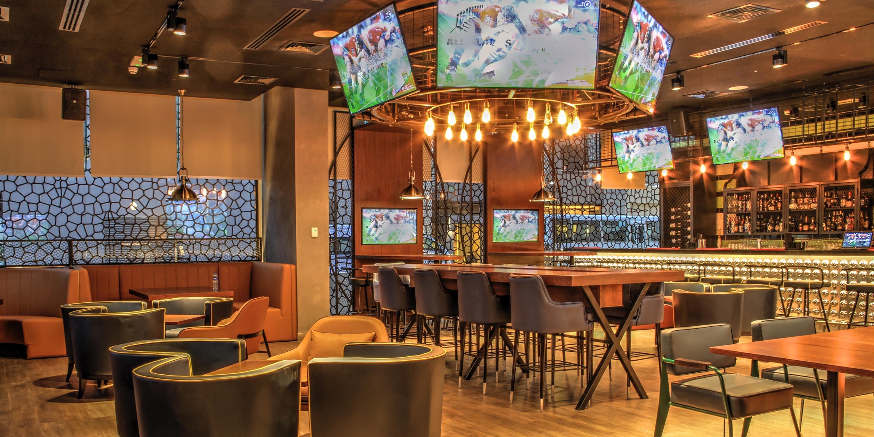 Restaurant / Bar